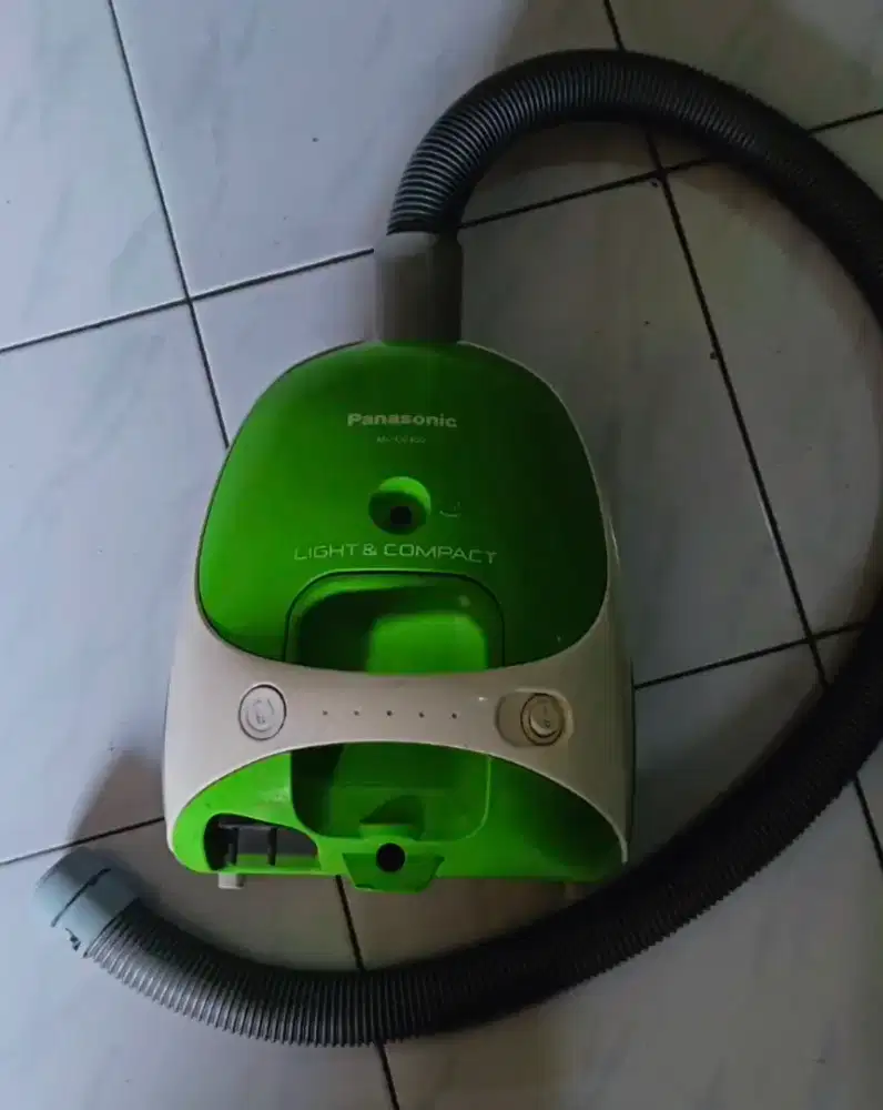 Panasonic Vacuum Cleaner MC-CG300