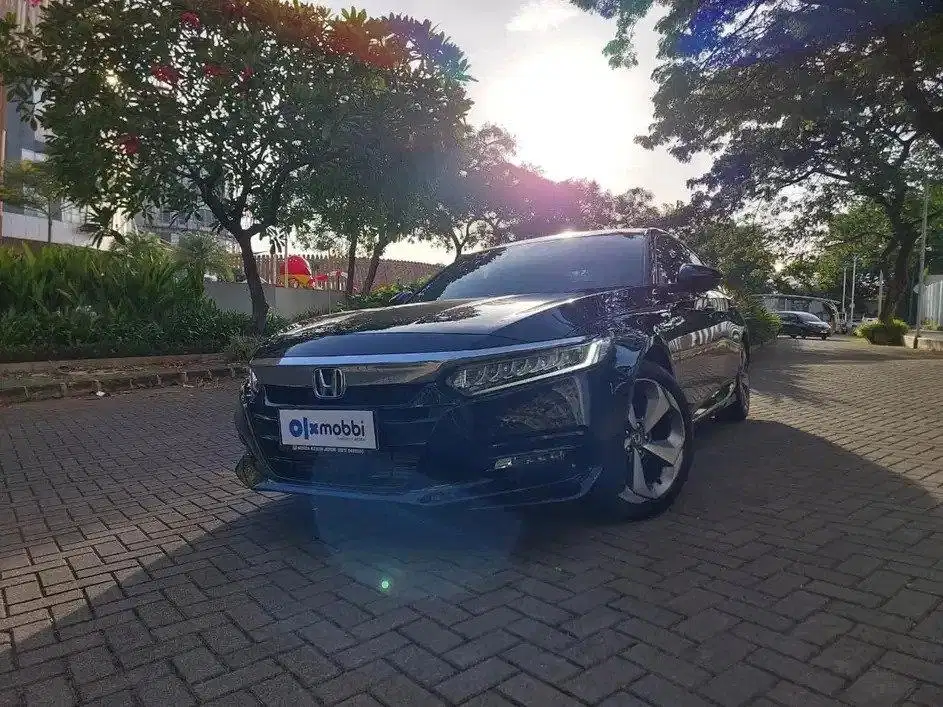 LIKE NEW - Honda Accord 1.5 Bensin-AT 2021