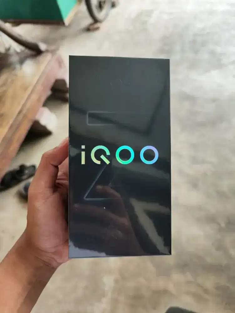 IQOO Z10 5G 12/256 Batre 7300 mAh