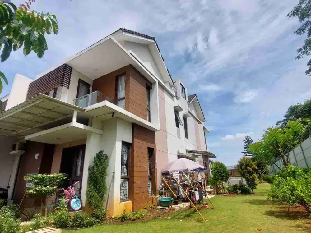 Rumah Dijual Di Cluster Burgundy Summarecon Bekasi Posisi Hoek Harga Bagus