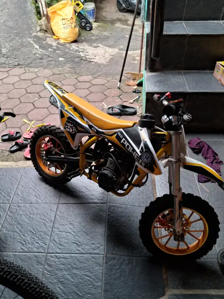 Motor mini trail 4 tak 50 cc