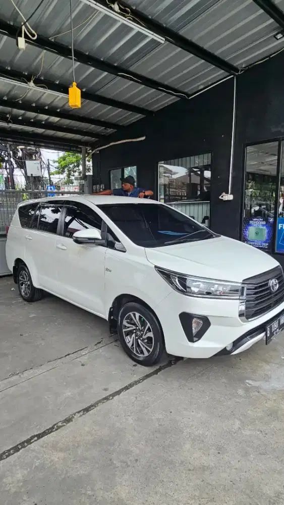 Toyota Kijang Innova Reborn 2021 Bensin G AT