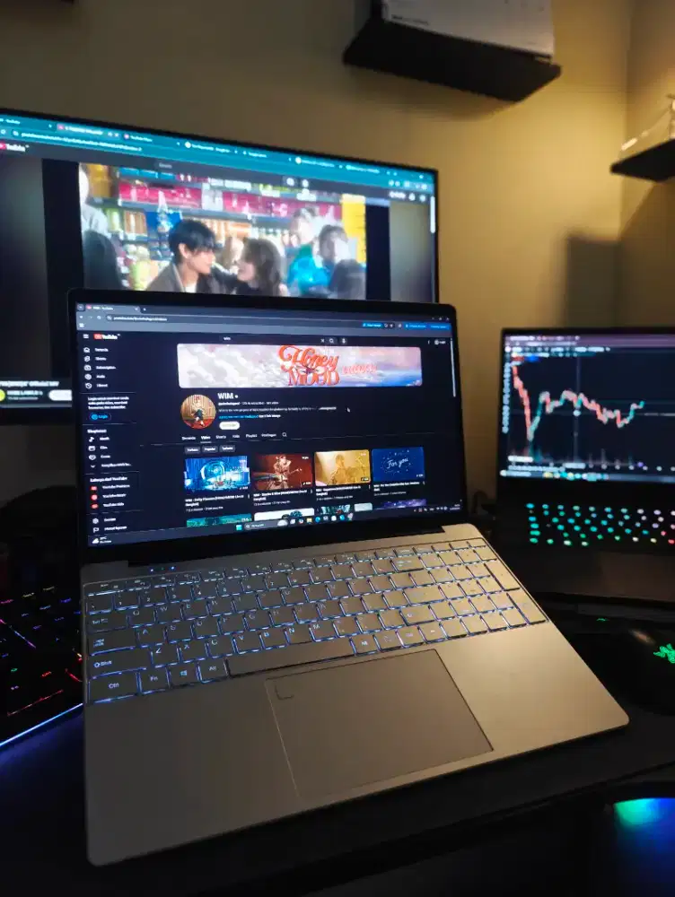 LAPTOP INTEL AMOLI RAM 8GB