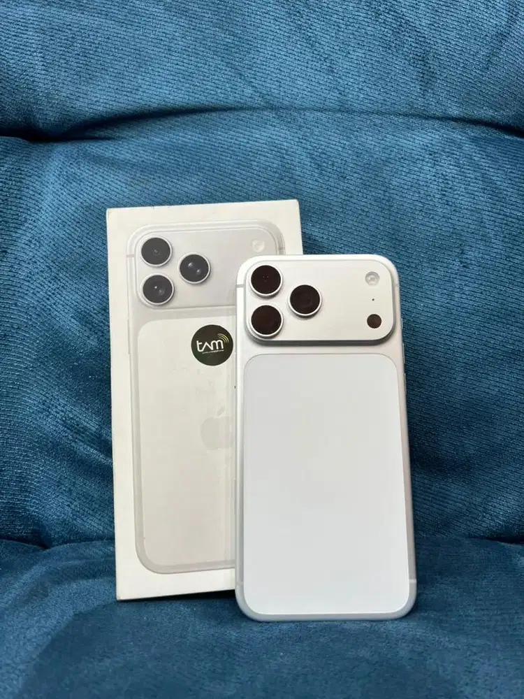iphone 17 promax 256 silver second ibox
