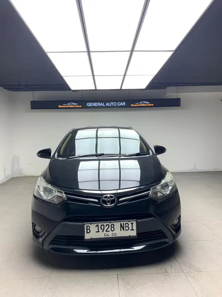 Toyota New Vios G AT 2014 Dp 8jt