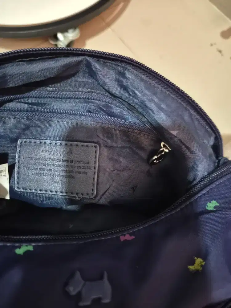 Tas nilon biru navi Agatha