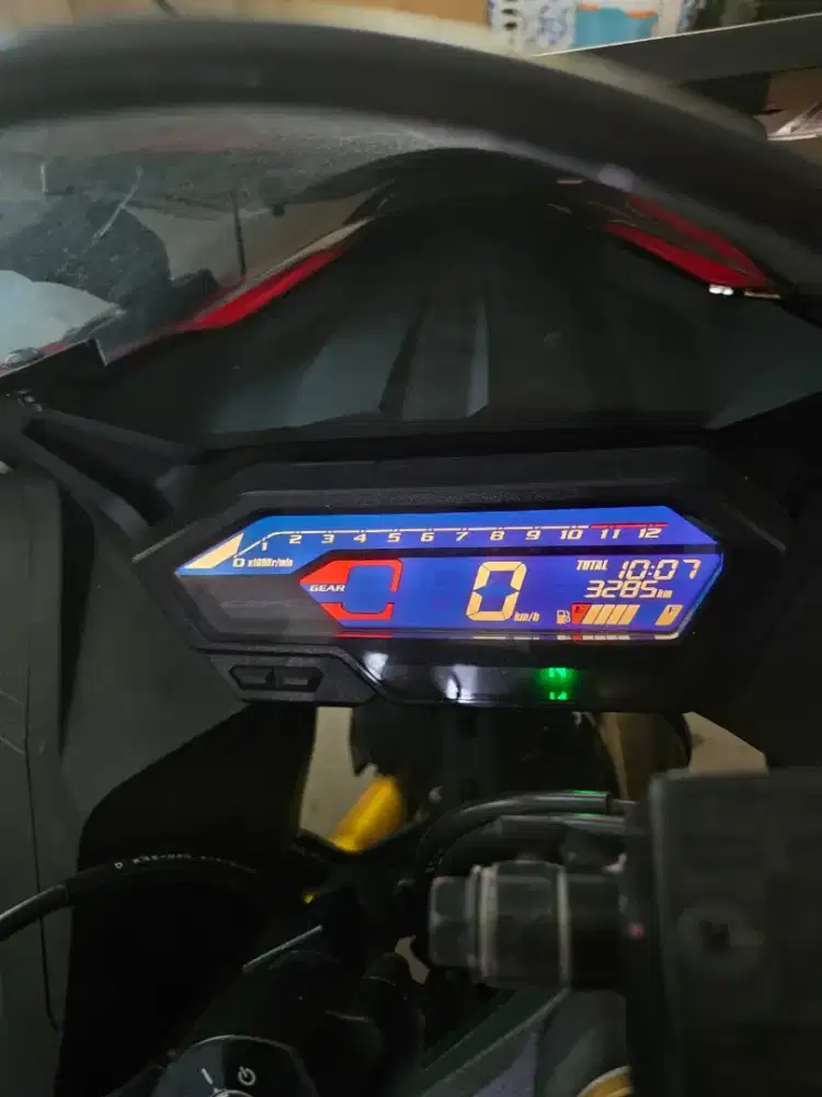 CBR 150R tahun 2021 dengan KM 3285