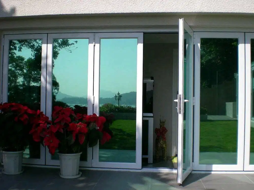 Aneka Kaca Film dan Sticker untuk kebutuhan Gedung, Perkantoran, hotel