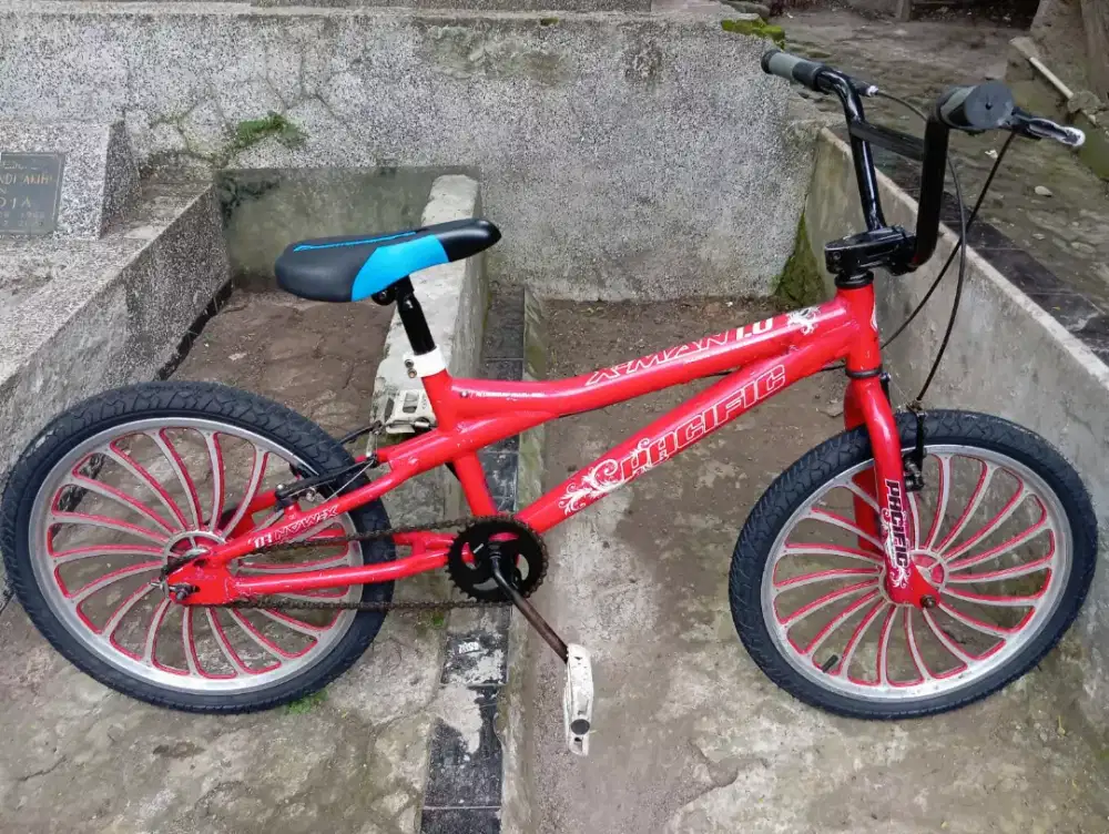 Sepeda bmx alloy