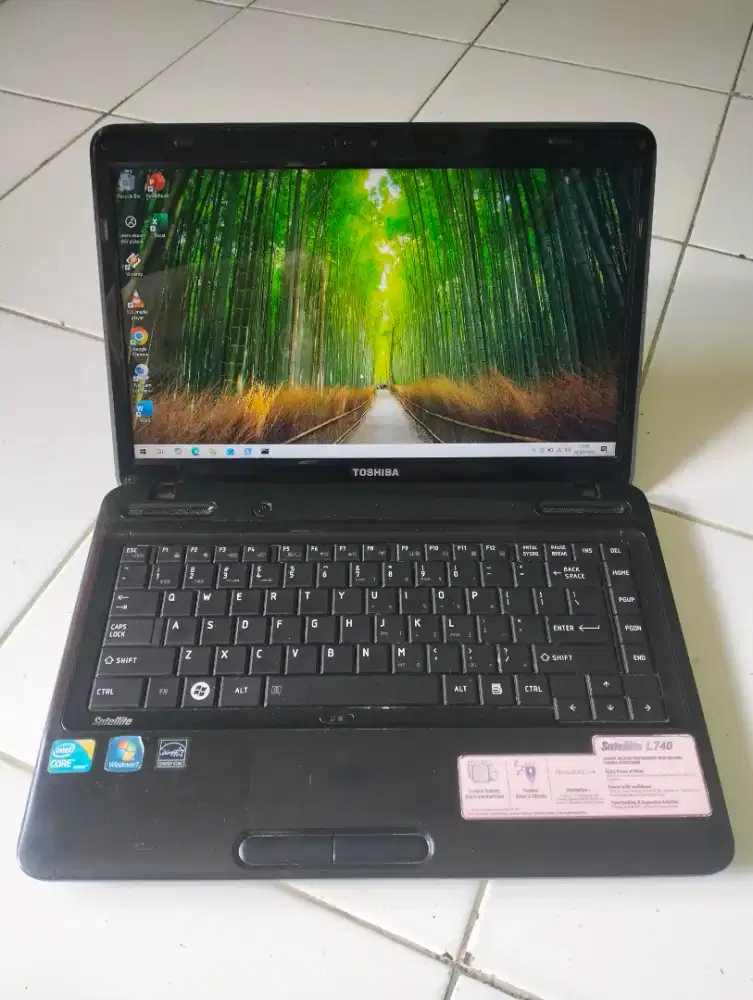 Laptop Core i3 Toshiba L740 Ram 4Gb HDD 320Gb Win 10 LED 14 Bterai Ok