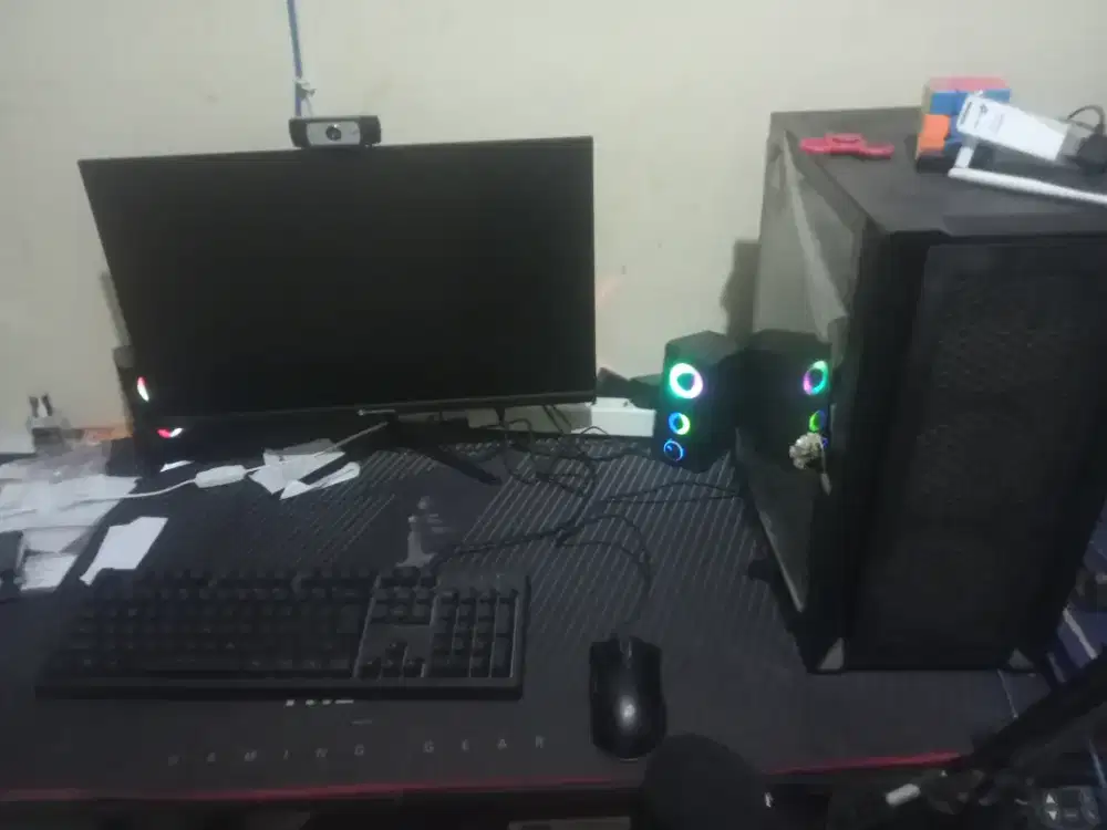 Komputer Gaming Intel core i7 
VGA : GeForce GTX 1660Ti