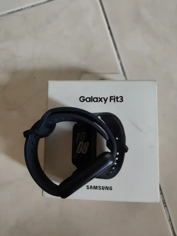 Samsung fit 3 lengkap