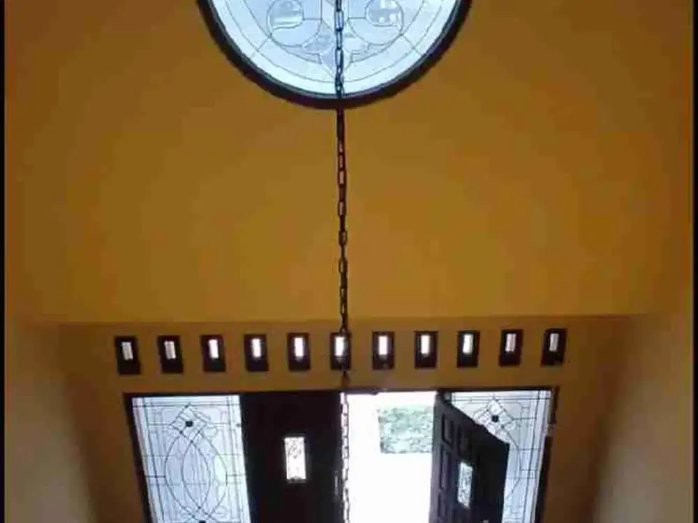 DIJUAL / SEWA SAYAP RIAU
RUMAH Cocok untuk Cafe, Kantor dll