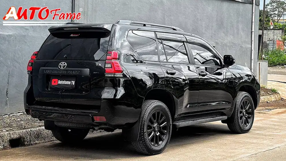 Toyota Landcruiser Prado 2.8 Diesel (RARE ITEM) TXL CBU JAPAN FACELIFT