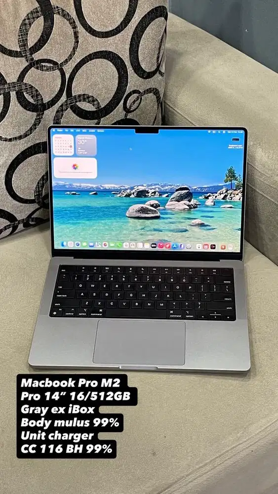 Macbook Pro M2 Pro 14” 16/512GB Gray ex iBox body Mulus 99%