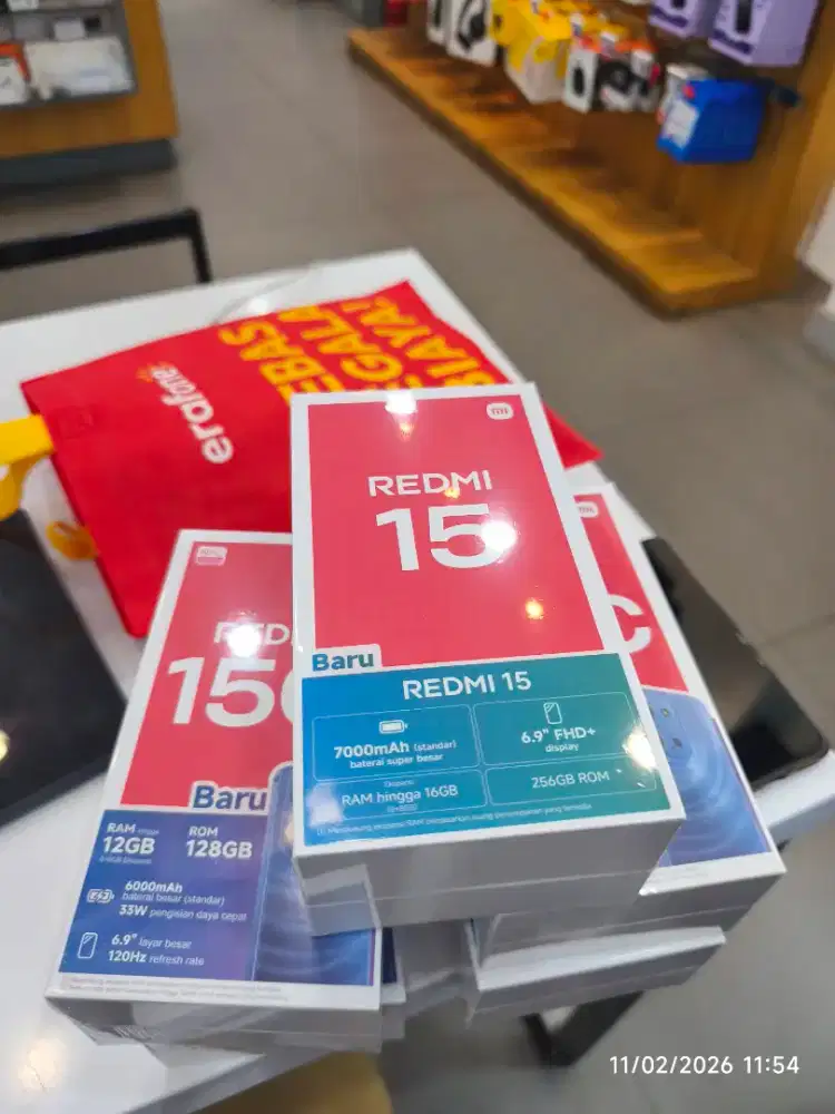 REDMI 15 RAM 8/128GB NEW ERAFONE RADIO DALAM
