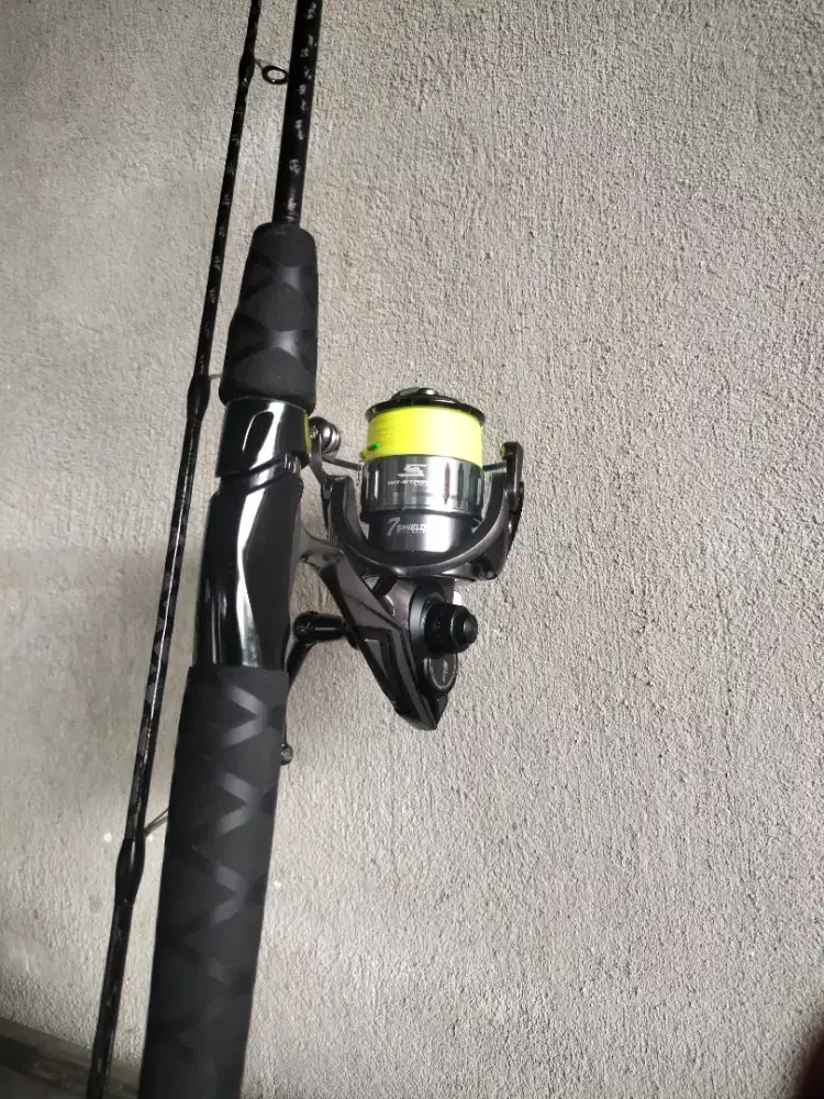 Joran Custom Toray full ulir xwrap 165 reel versus racer 3000HG