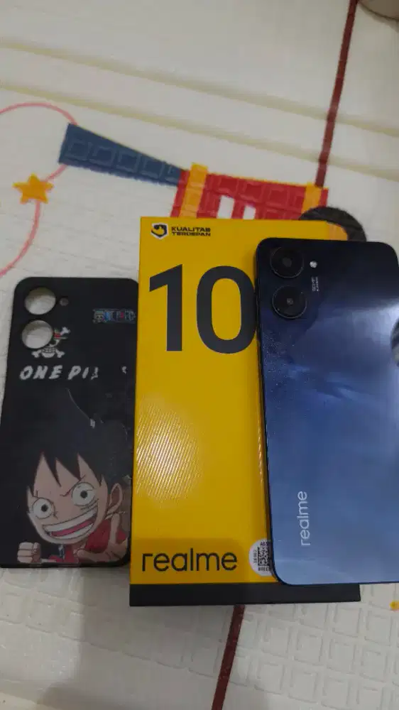 REALME 10 8/128 HITAM GRADASI
