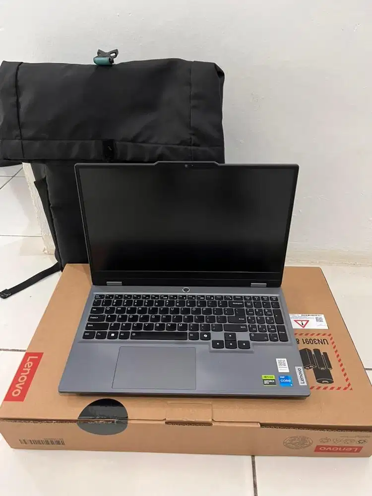 Laptop LOQ Model 83DV I5 gen 13 RTX 3050