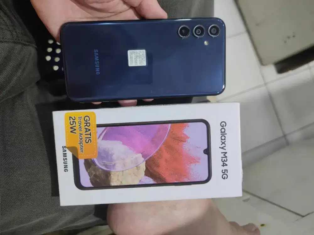 Samsung galaxy m34 5G  ram 8+8/128gb lengkap