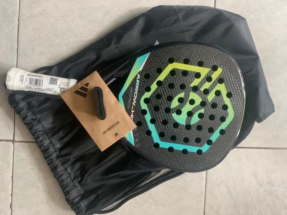 PADEL adidas arrow hit ctrl 2026