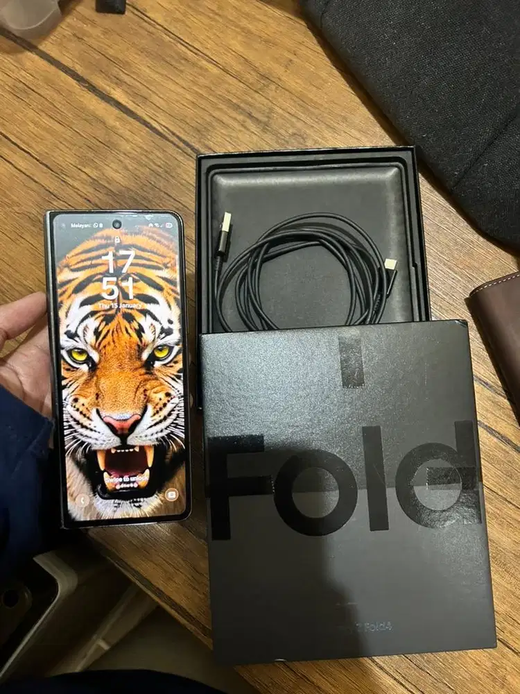 samsung z fold 4 12/512