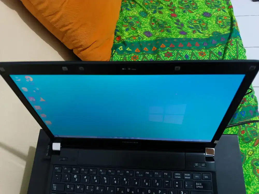 Laptop Toshiba core i5