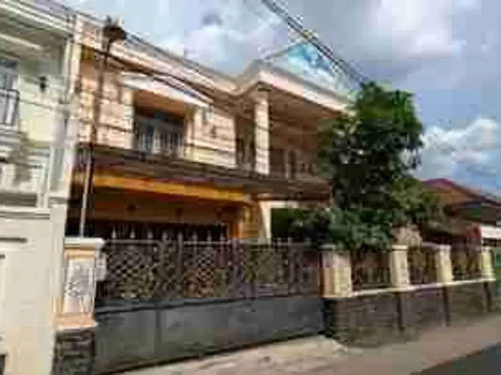 rumah megah bawah pasar dkt LRT & toll di jati Cempaka pondok gede