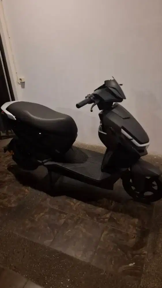 Sepeda listrik Uwinfly tipe D66b