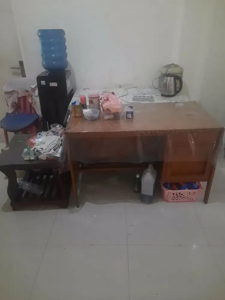 RUS ALL 50 JUTA MEJA KURSI JATI LEMARI KASUR AC TV KULKAS GITAR HP DLL