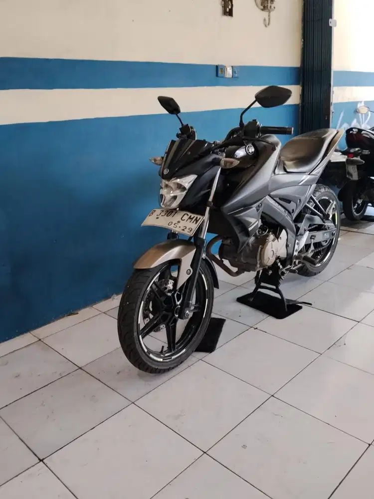JUAL YAMAHA VIXION 2019 SURAT LENGKAP