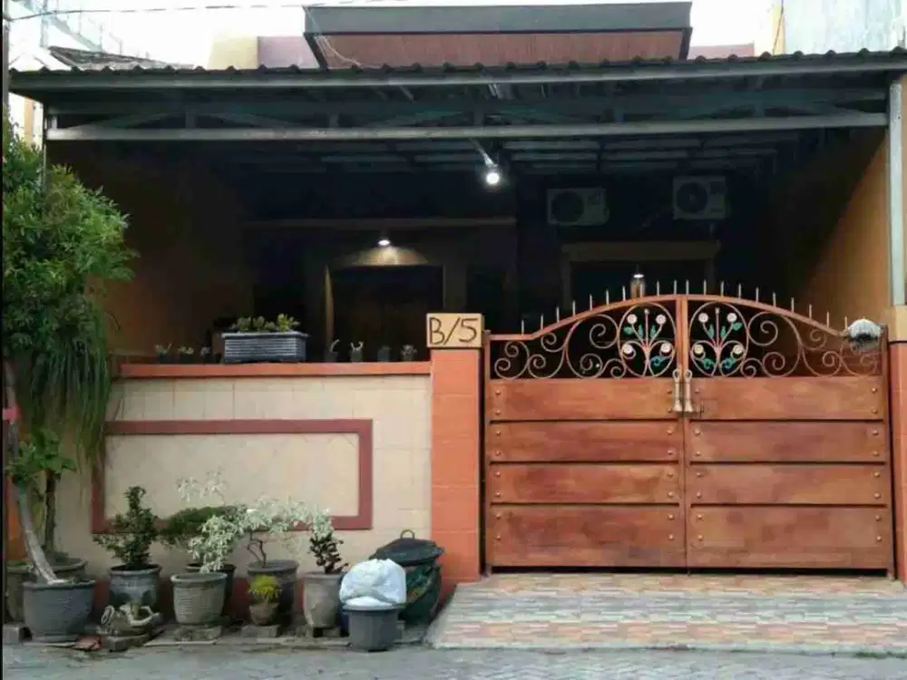 DIJUAL RUMAH 
JLN  : BULAK SETRO INDAH II BLOK B NO 5
KEL. : BULAK
KEC  ; BULAK
KAB  : SURABAYA