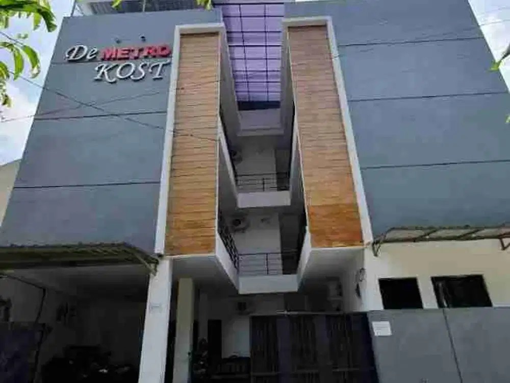 DIJUAL KOST EXLUSIVE 4 LANTAI BU-BU PRINGWULUNG DEKAT PAKUWON MALL