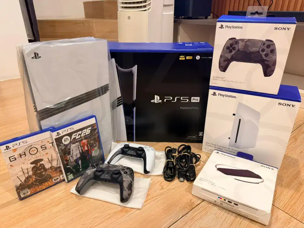 PS 5 Pro Like New Original