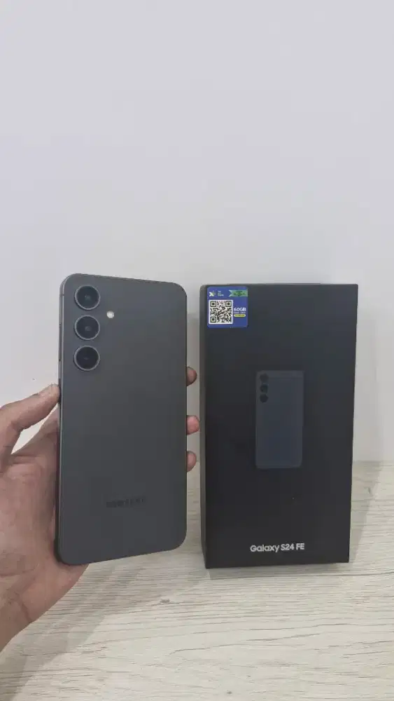 Samsung S24 fe 5g 8/256gb