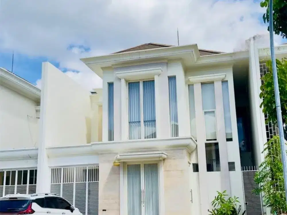 Dijual Rumah Premium, Full Furnish, Dekat Pakuwon City Mall, Surabaya