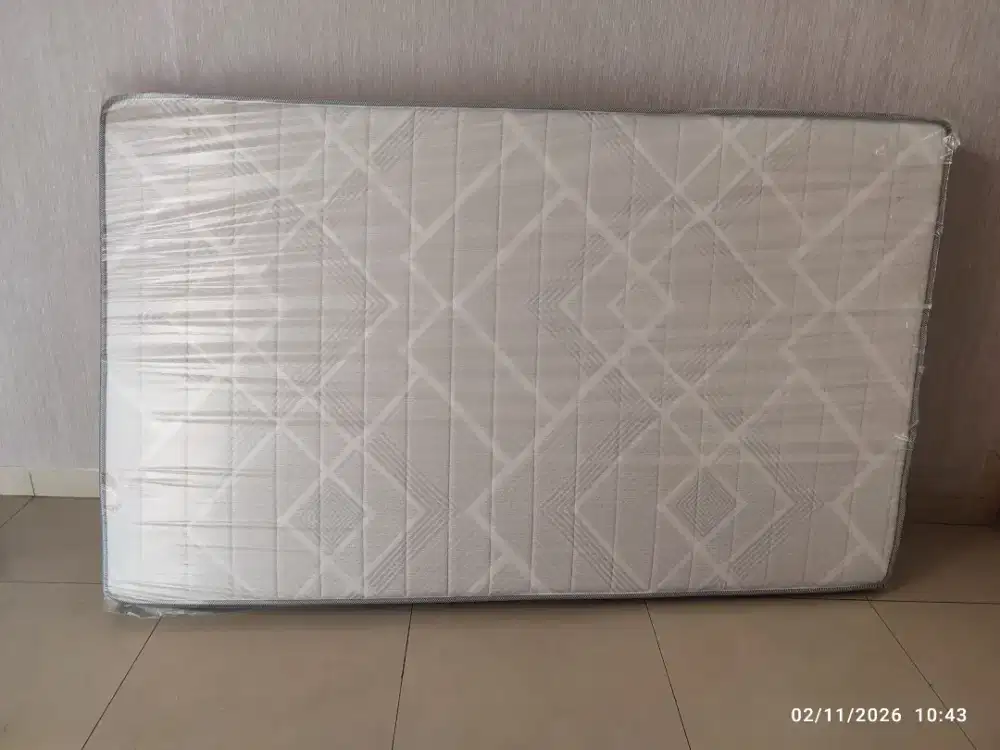 Kasur kesehatan / merek siesta/ seperti baru