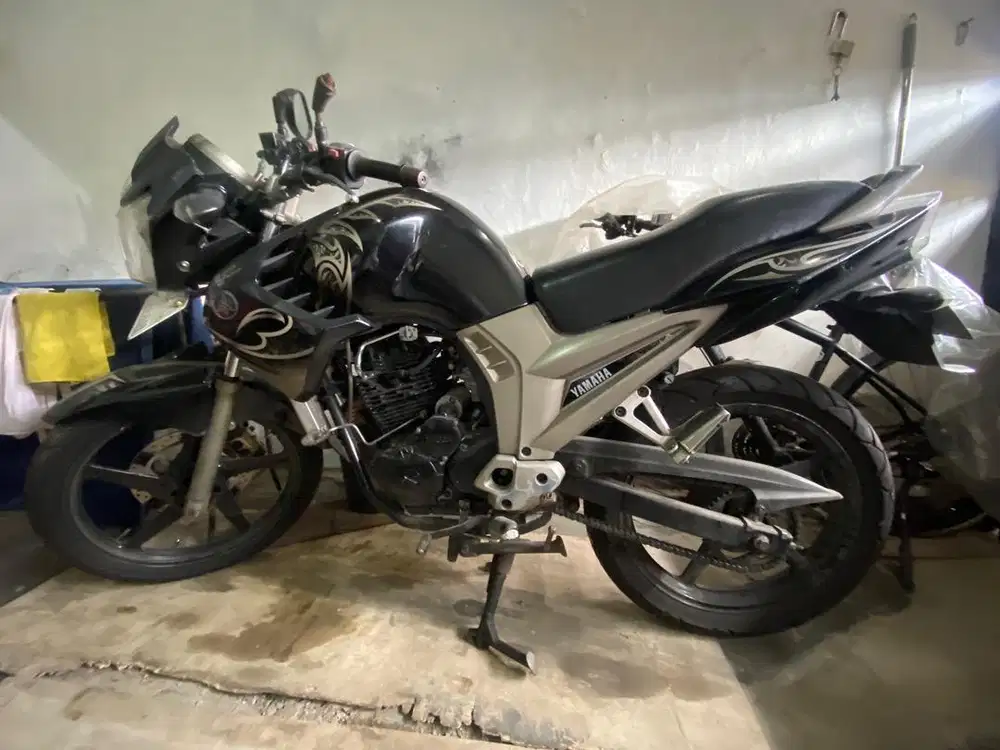 Yamaha Scorpio Z 2014