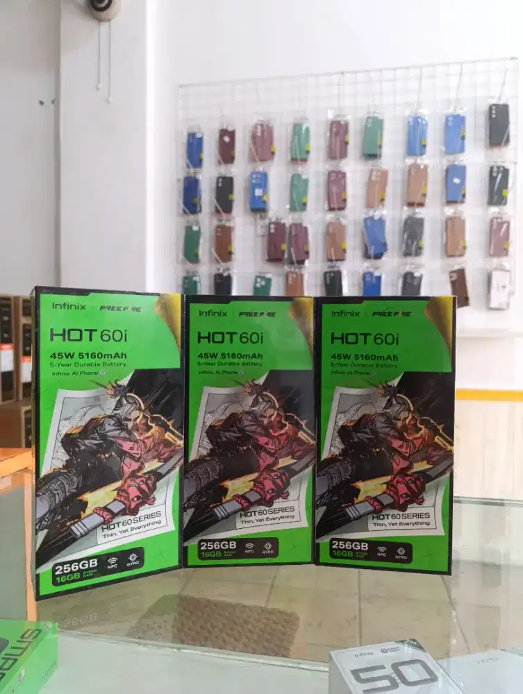 Infinix HOt60i,8/256GB