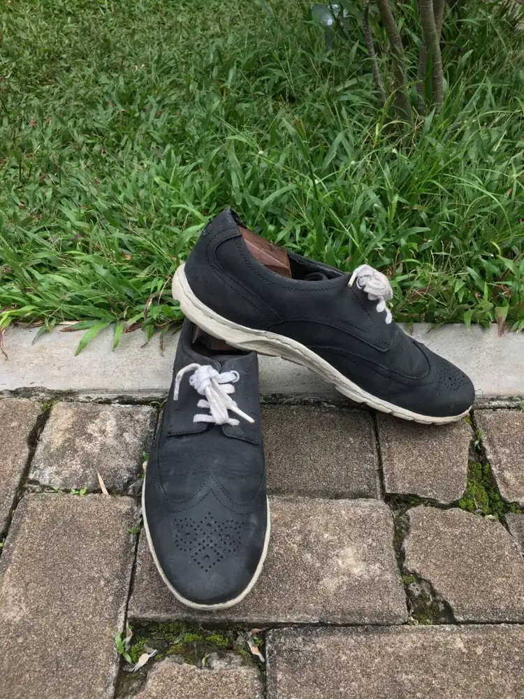 Sepatu Second Original Kulit Rockport