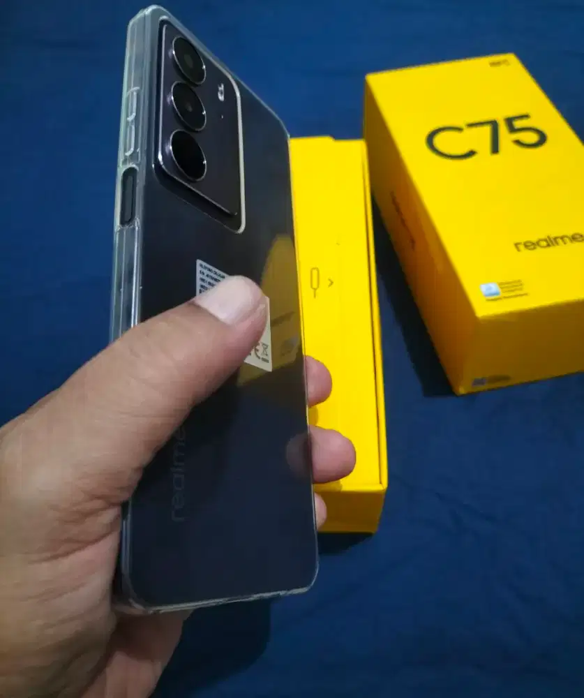Realme c75 Ram 8+8 / 256gb