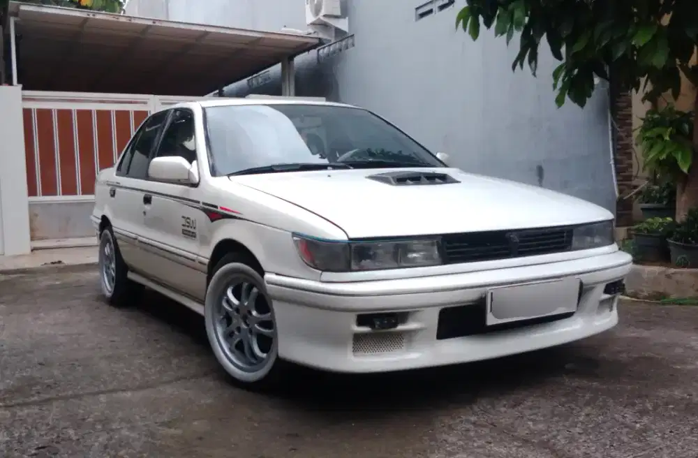 Mitsubishi Lancer (DAN GAN) GTi MT 1992  Mesin Siap dipakai MUDIK