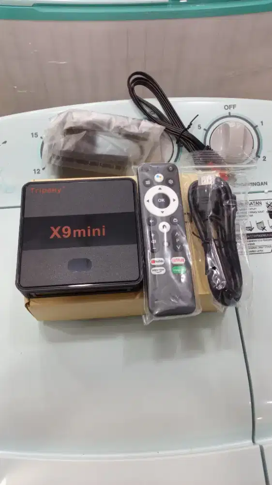 ANDROID BOX X9 TRIPSKY ORIGINAL RAM 4/32GB BISA VOICE SUARA BARU