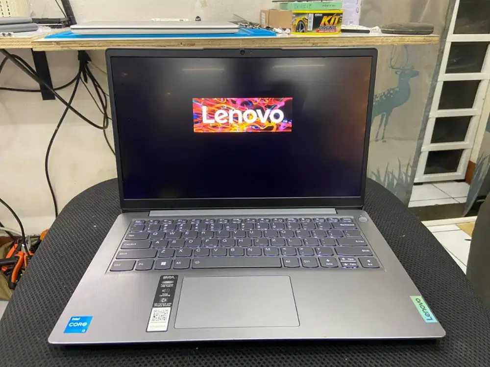 DIJUAL Lenovo Ideapad Slim 3i Processor Intel Core i3 RAM 8GB SSD NVMe