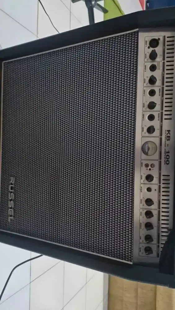Amplifier Russel KB 100