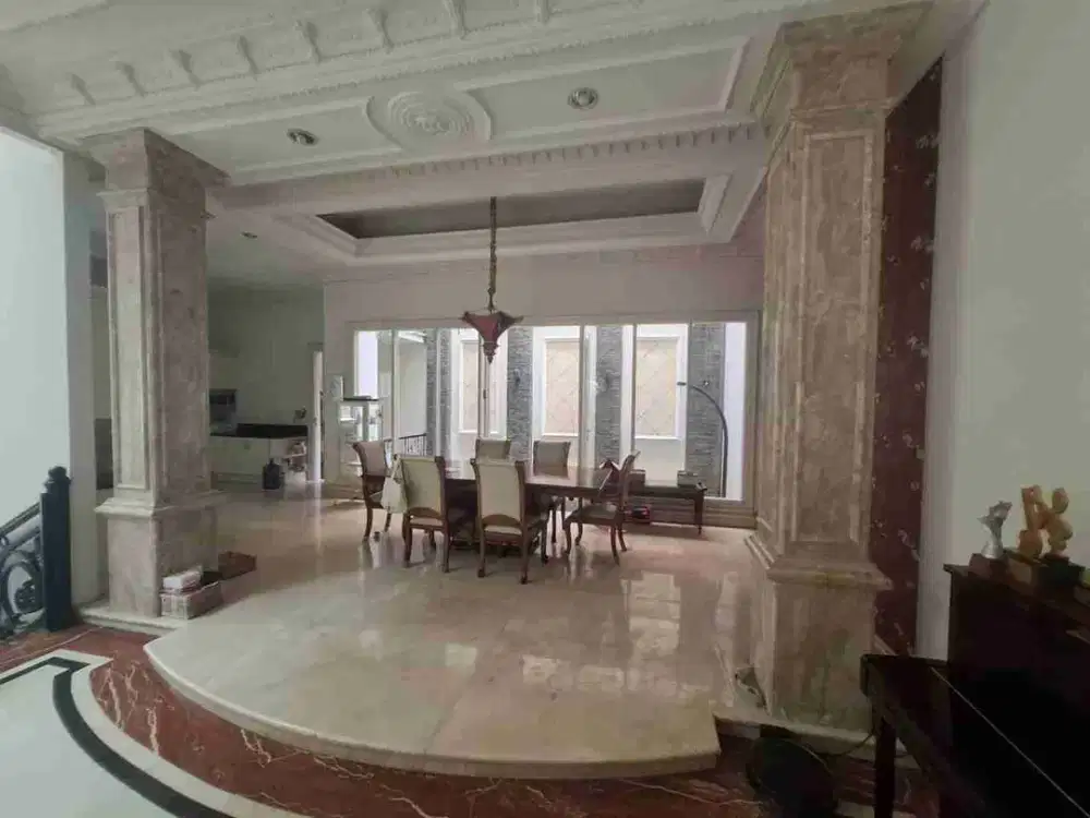 Rumah Jual, Bukit Gading Mediterania, Siap huni, 3 lantai, Utara, harga nego, siap huni, cluster, security 24jam