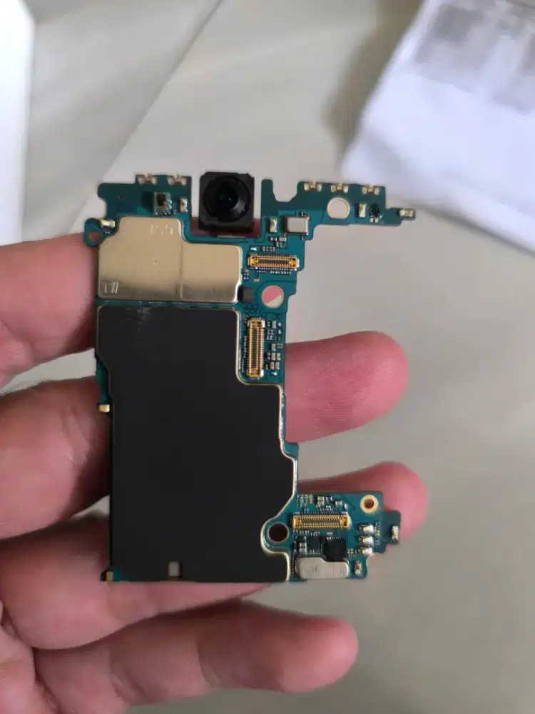 Mesin samsung z fold 4 12/256 sein