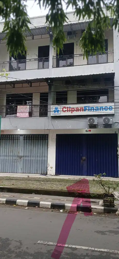 Ruko 3 Lantai Siap Disewa