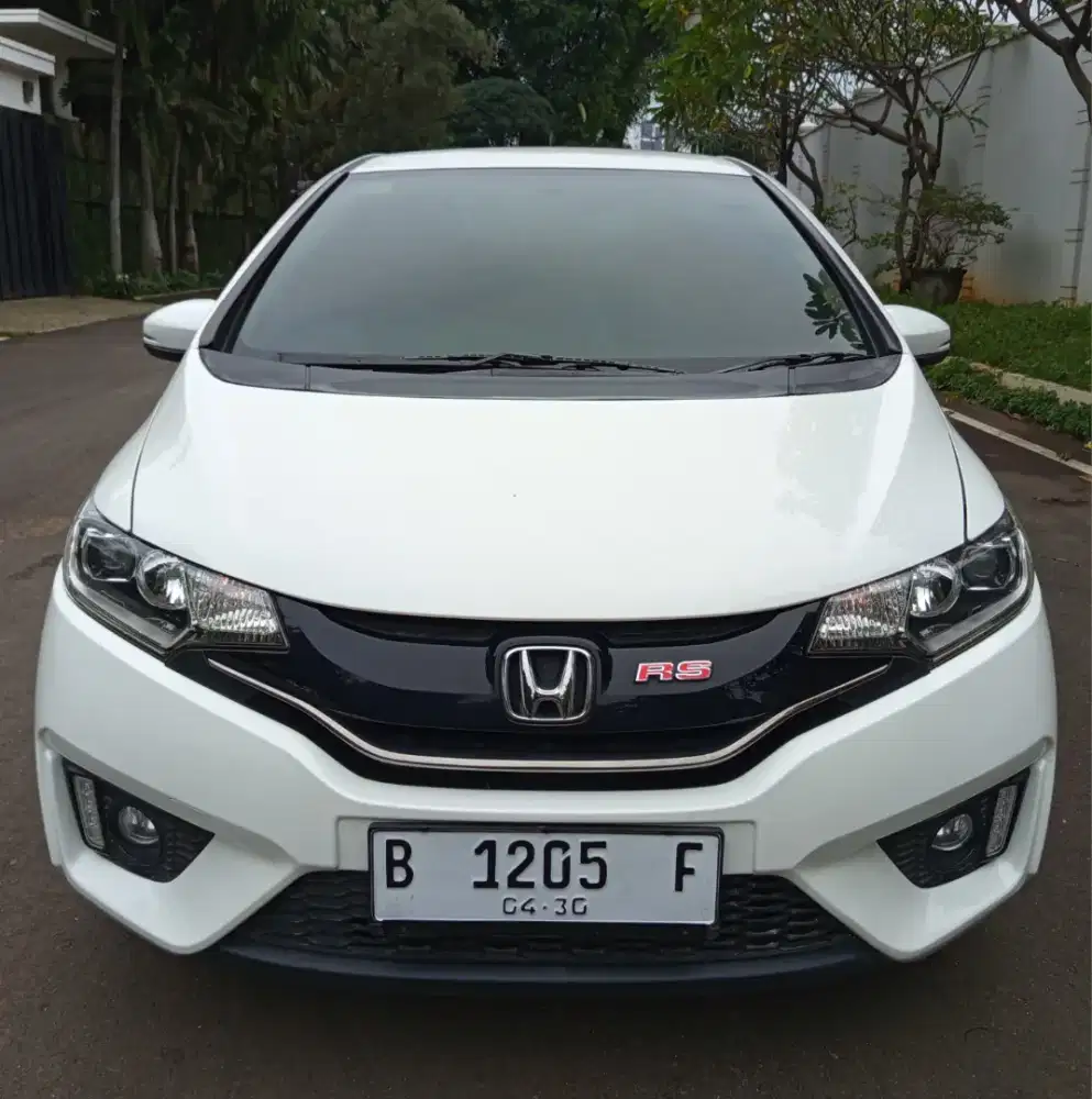 Honda New Jazz 1.5 RS AT 2014/15 Putih Istimewa Sekali Sgt terawat
