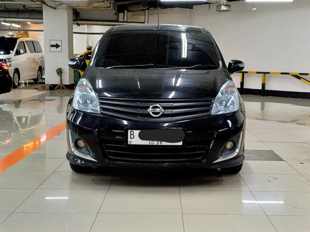 KM.76rb Nissan Grand Livina 1.5 XV Ultimate At 2012 Pajak Panjang